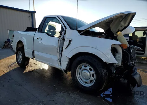 2021 Ford F150 z USA, uszkodzony, nr VIN 1FTMF1CP2MKE33408